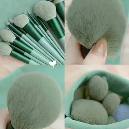 13 Soft Fluffy Makeup Brushes