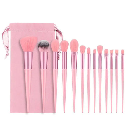 13 Soft Fluffy Makeup Brushes