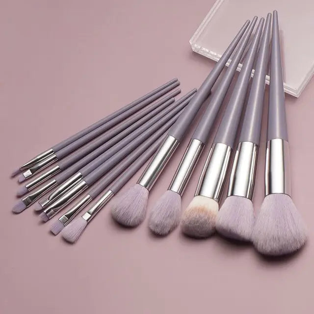 13 Soft Fluffy Makeup Brushes