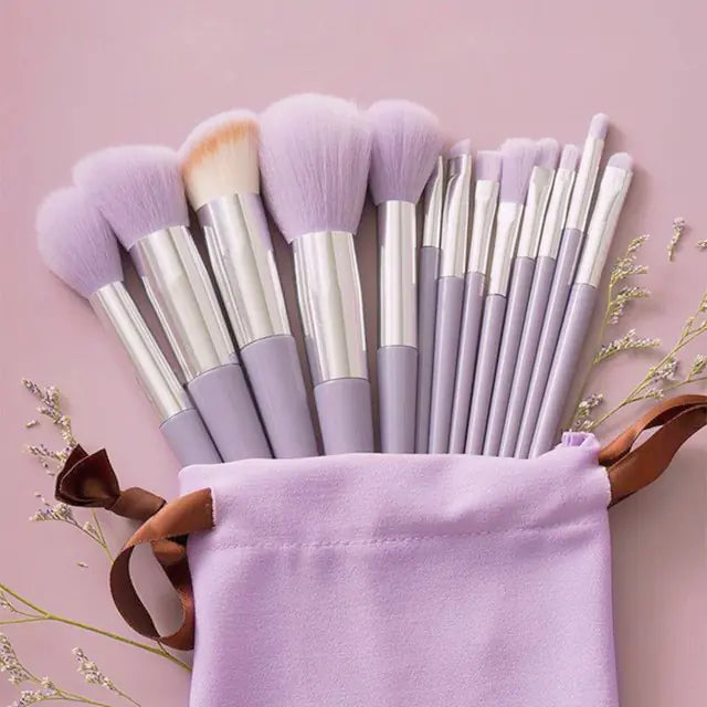 13 Soft Fluffy Makeup Brushes